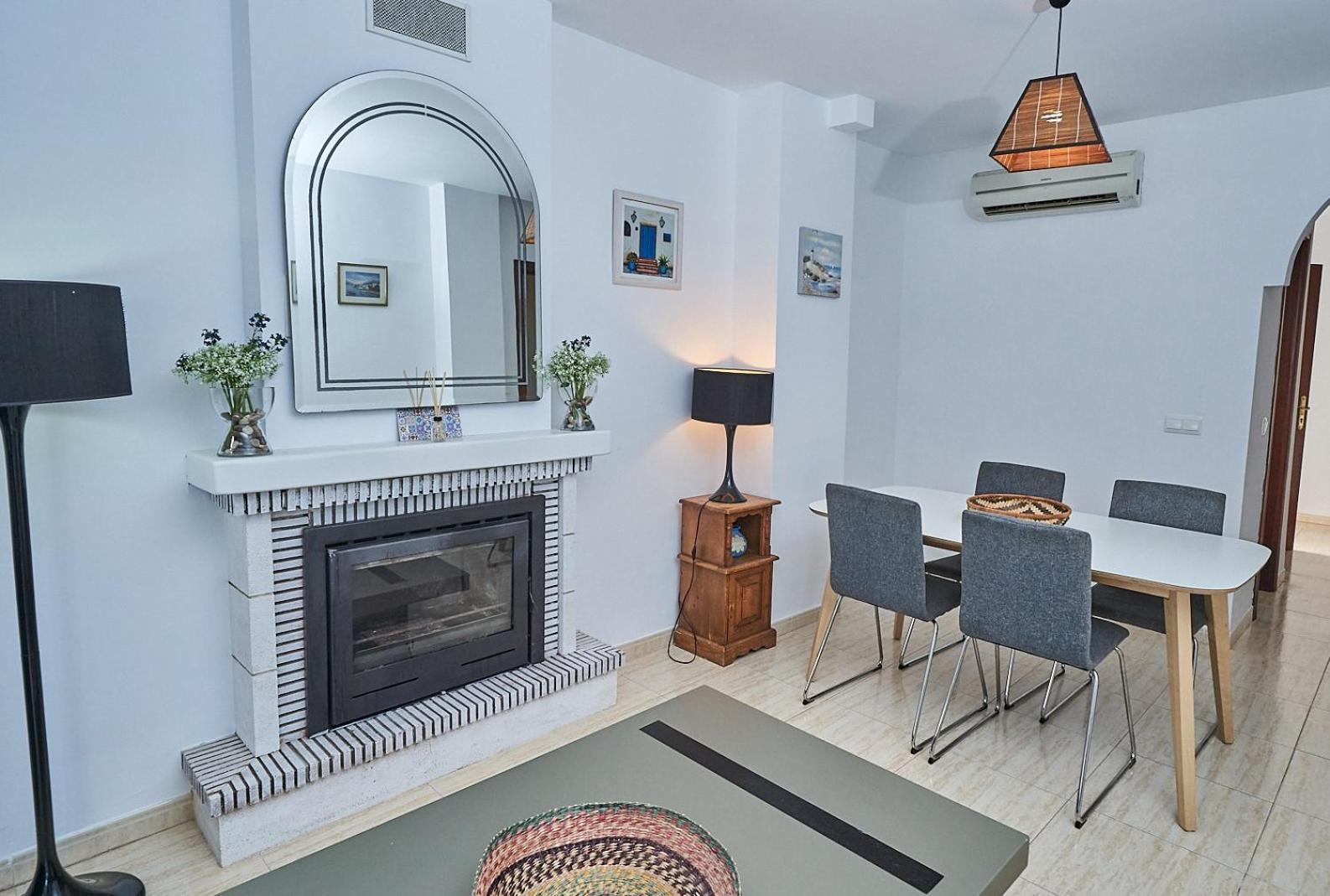 Villa Pura - Private Jacuzzi & Heated Pool Нерха Екстериор снимка