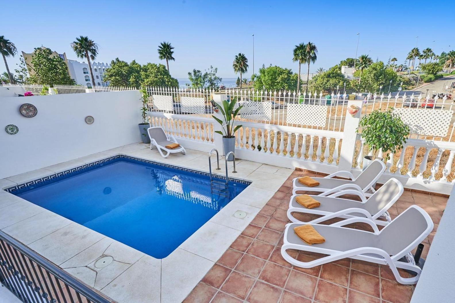 Villa Pura - Private Jacuzzi & Heated Pool Нерха Екстериор снимка