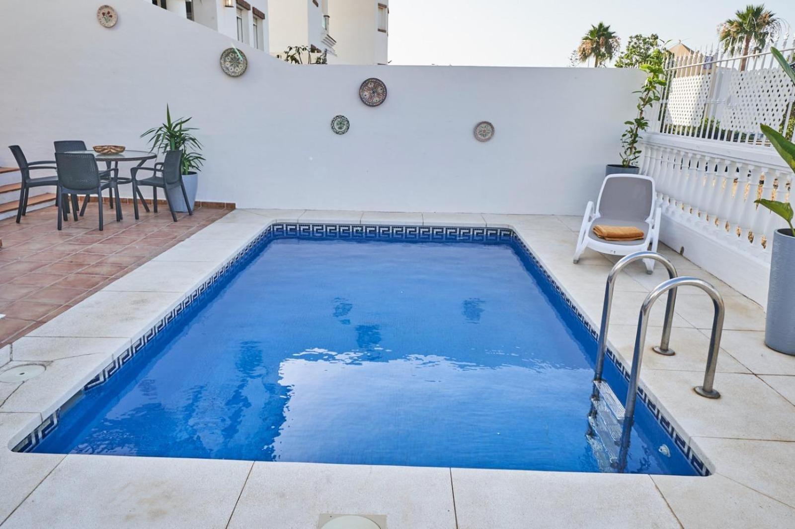 Villa Pura - Private Jacuzzi & Heated Pool Нерха Екстериор снимка