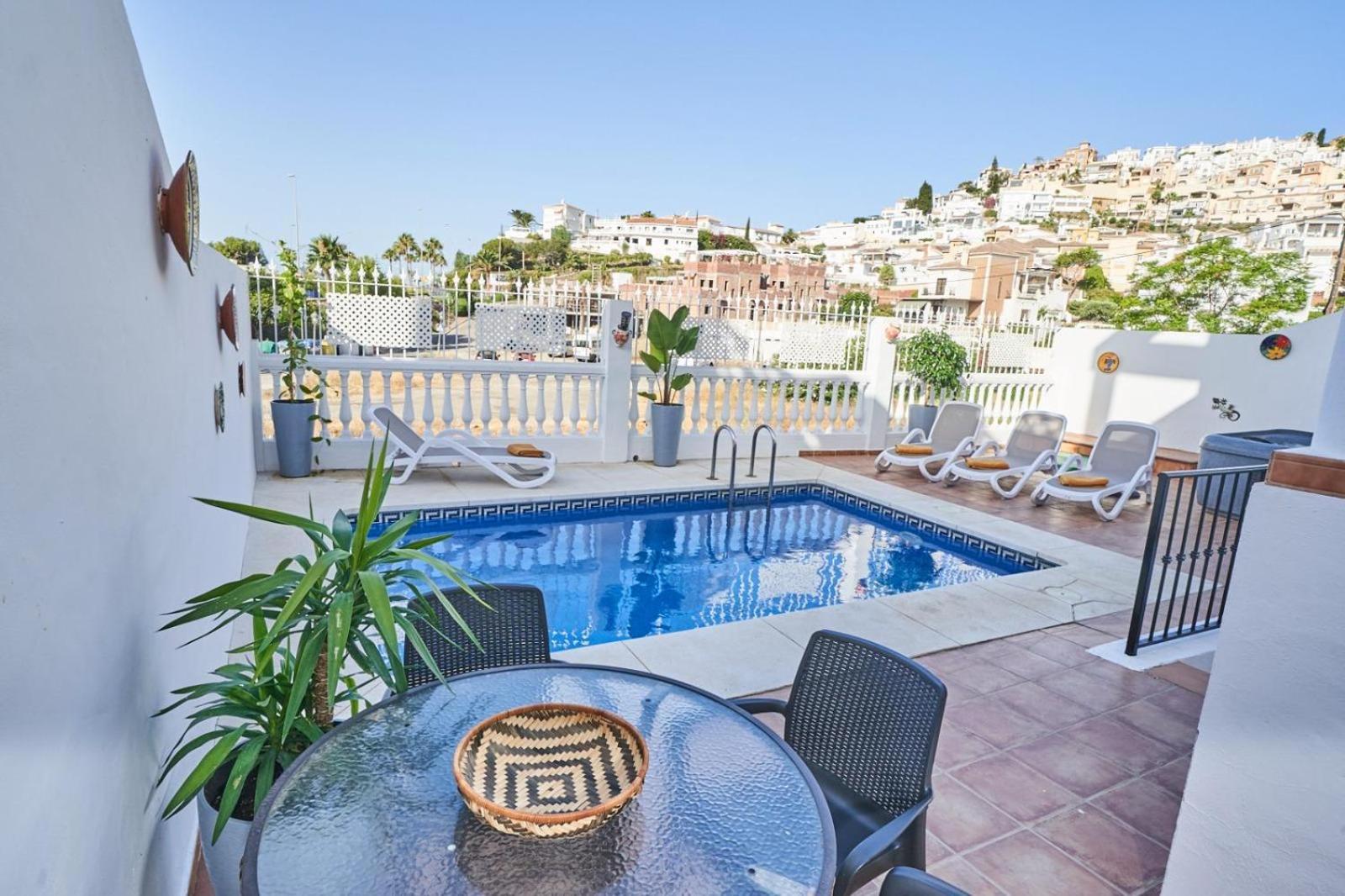 Villa Pura - Private Jacuzzi & Heated Pool Нерха Екстериор снимка